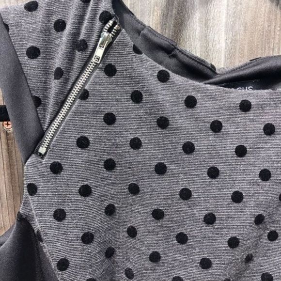 113. Enfocus Petite Polka Dot Black and Gray Dress 10P - Picture 6 of 14